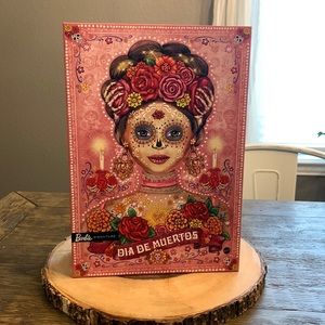 NWT Barbie 2020 Dia De Los Muertos Doll